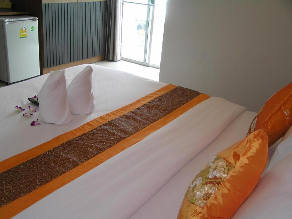 קון קאן The Impress Khonkaen Hotel מראה חיצוני תמונה