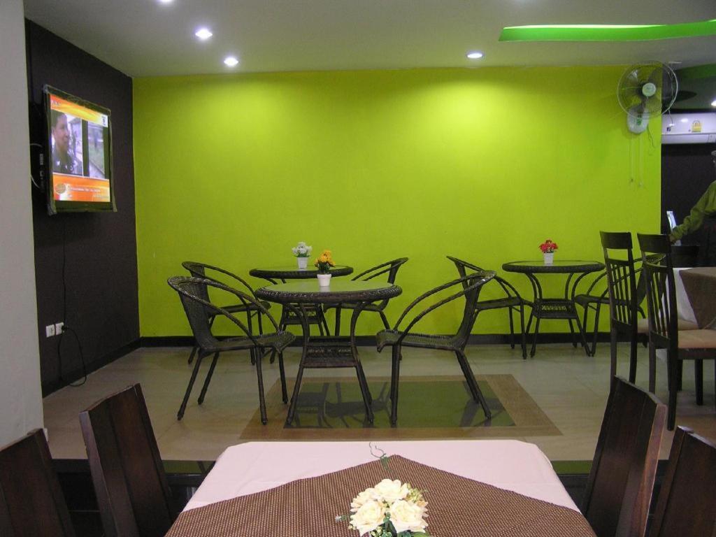 קון קאן The Impress Khonkaen Hotel מראה חיצוני תמונה